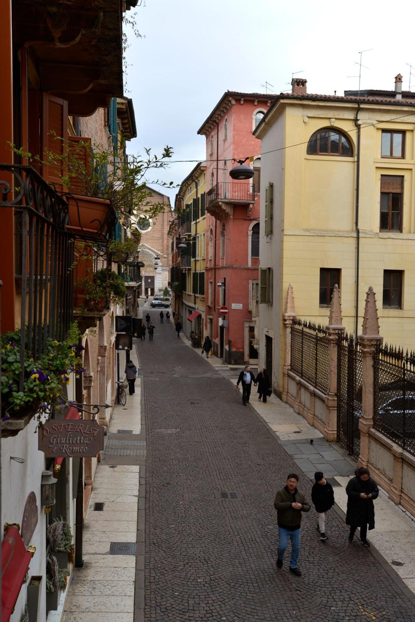 Giallo Dalia By Maison 73 Apartment Verona Bagian luar foto